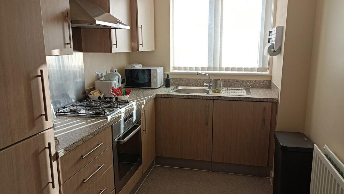 Spacious Flat With Free Allocated Parking *